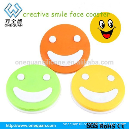 2015 new design silicone creative smile face coaster